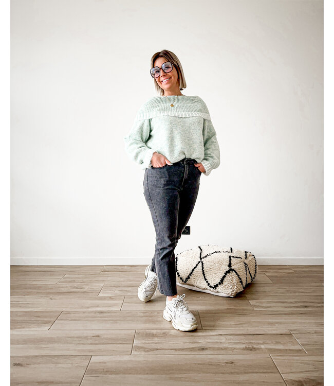 Off shoulder knit mint/white