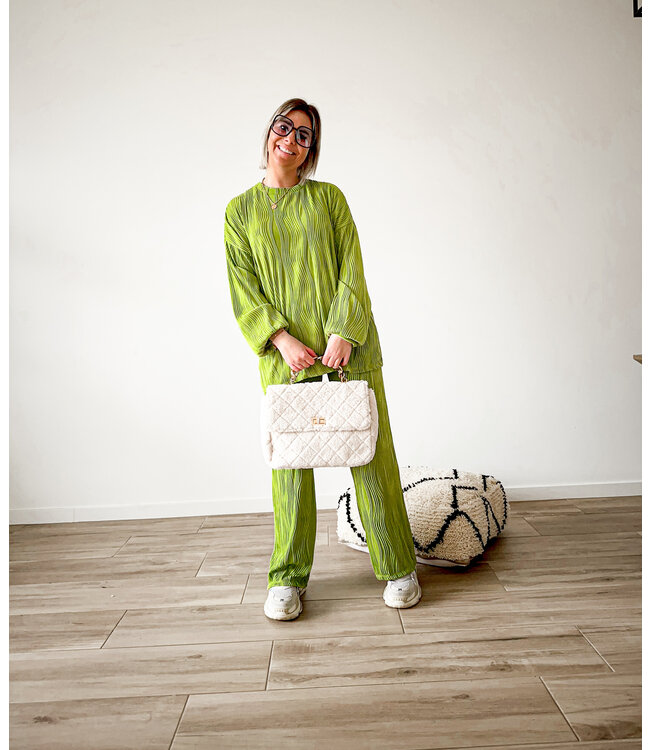 Softest set pistache