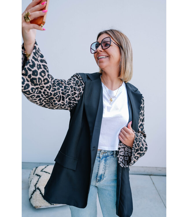 Blazer leo sleeves