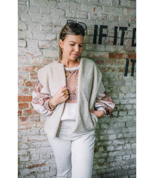 Paisley sweater beige