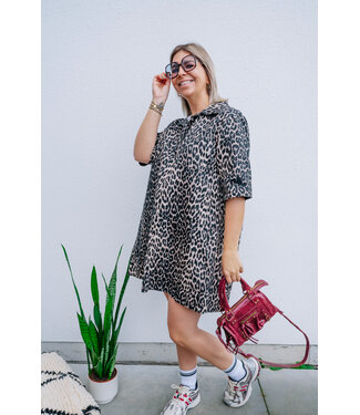 Leo dress short sleeve