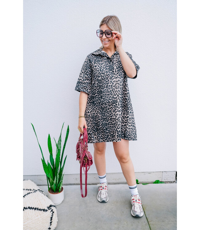 Leo dress short sleeve