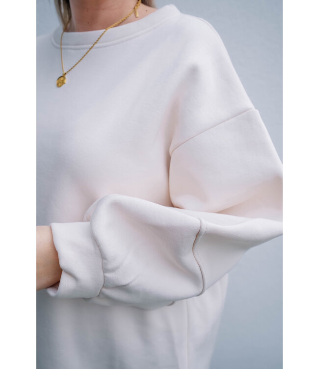 Short sweater dress cream