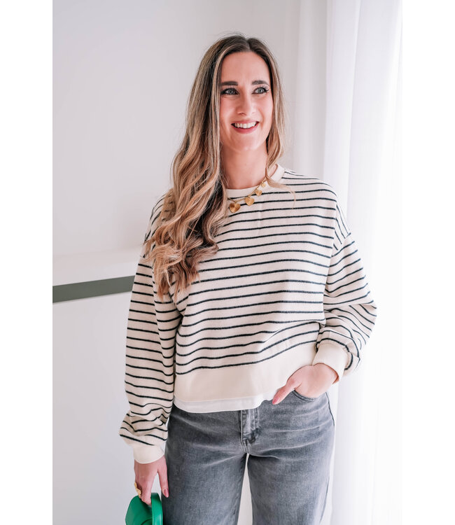 Cropped striped pull