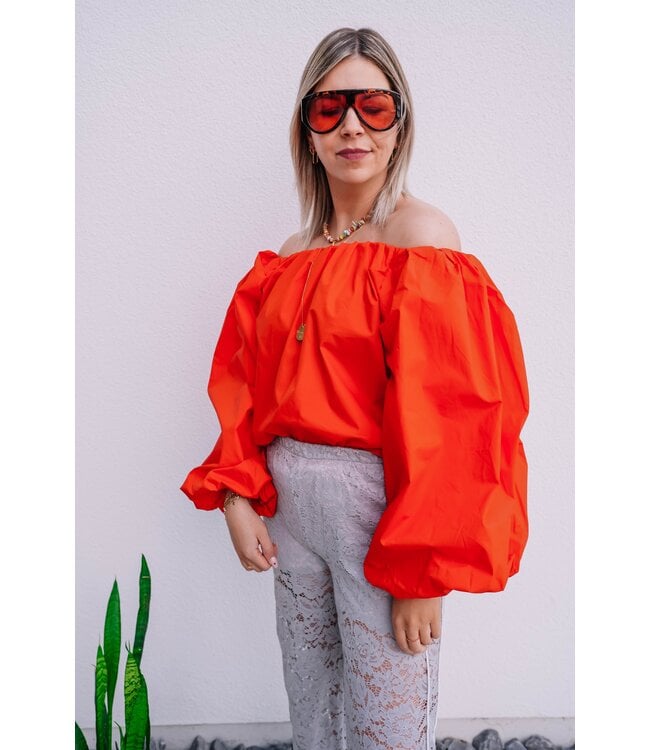 Off shoulder blouse orange