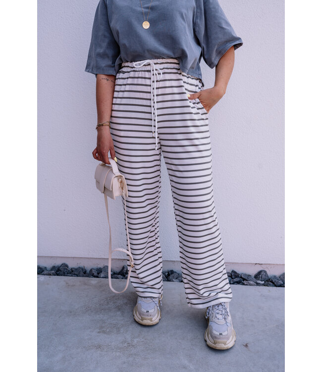 Striped pants khaki