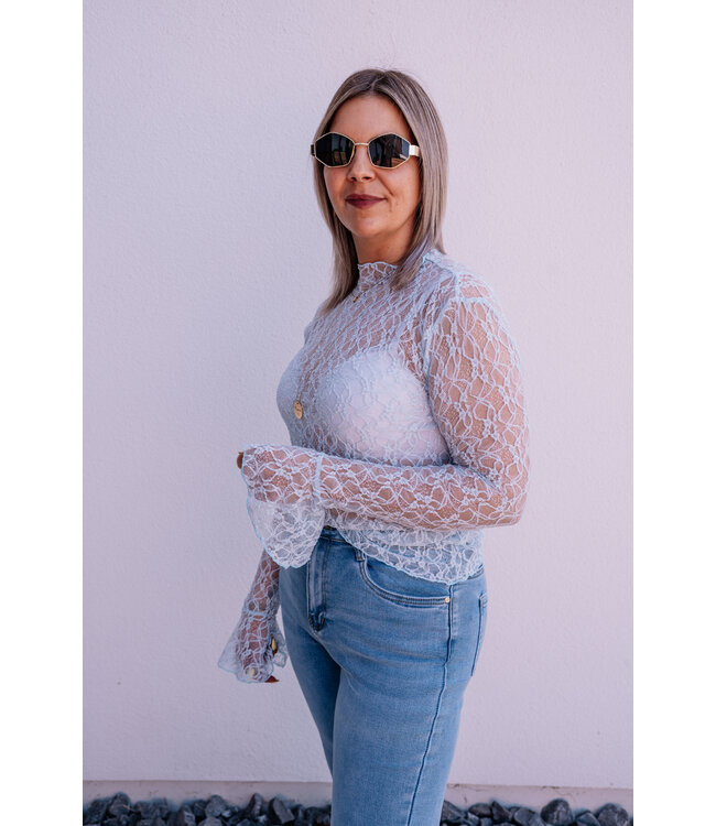 Lace top light blue