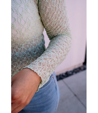 Lace top mint