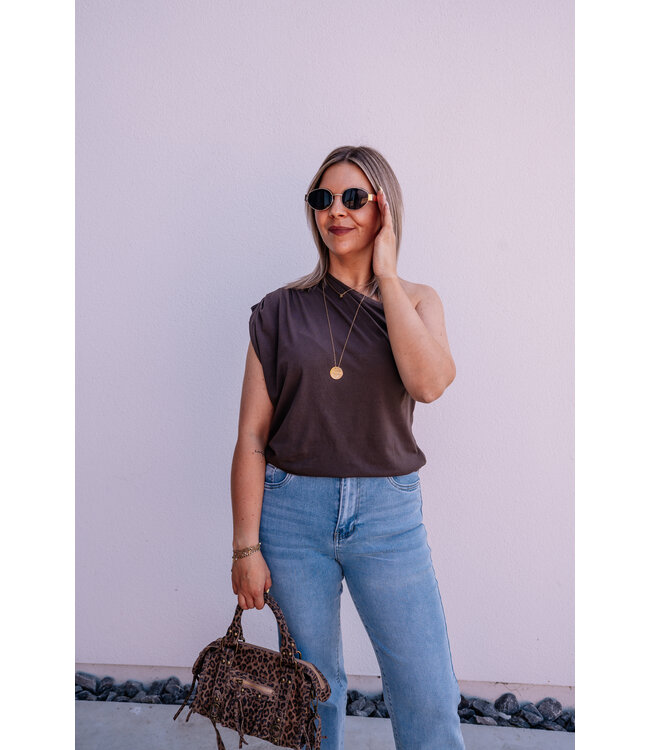 One shoulder tee brown