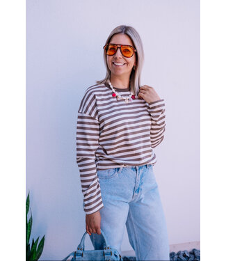 Striped t-shirt brown