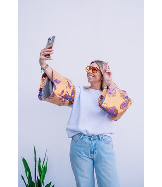 Sweater special sleeves grey