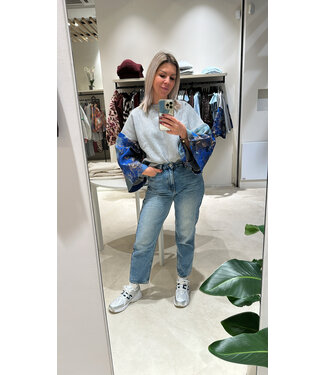 Sweater speciale sleeves blue