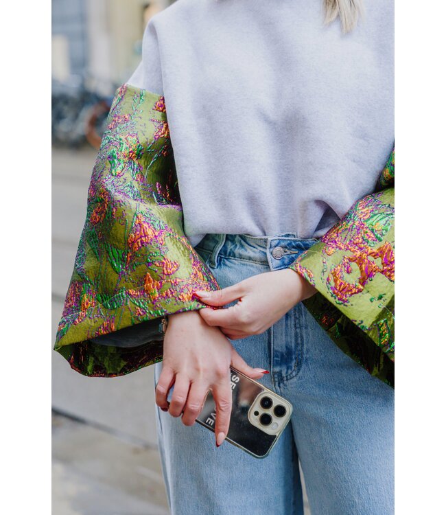 Sweater special sleeves green