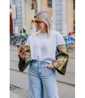 Sweater special sleeves green