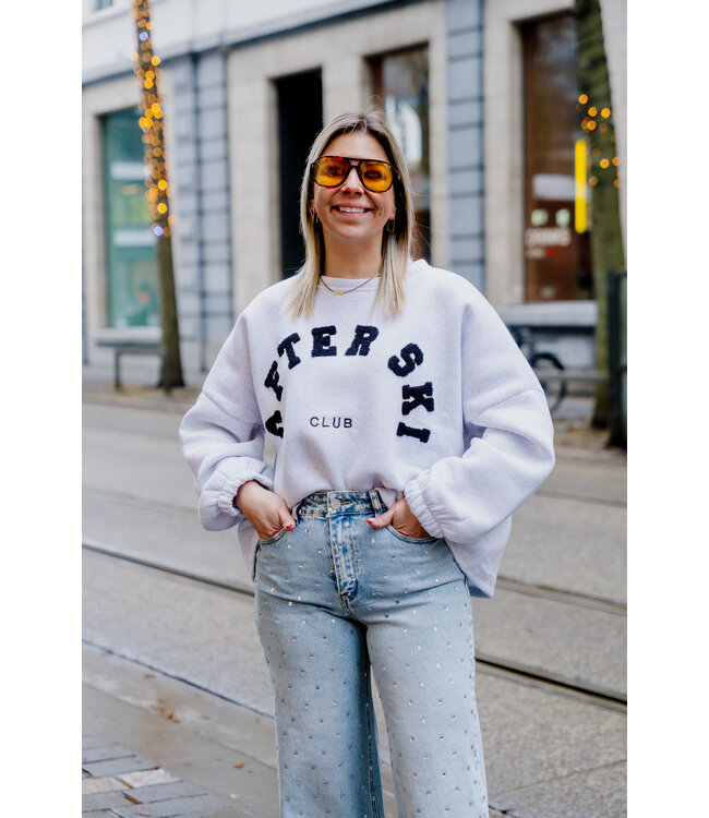 After ski club sweater