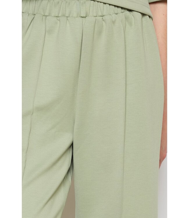 Jogging pants soft green
