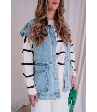 Oversized denim jacket