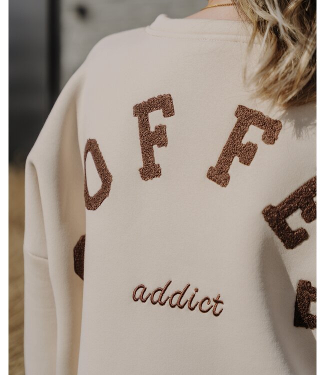 Coffee addict sweater beige