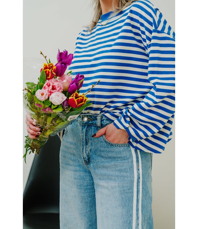 Striped sweater cobalt