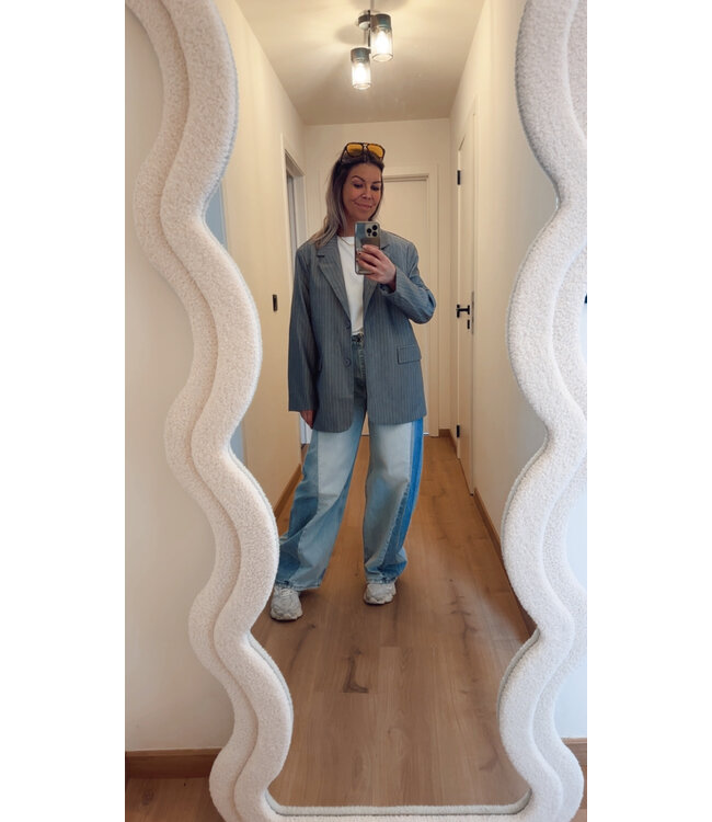 Striped blazer grey