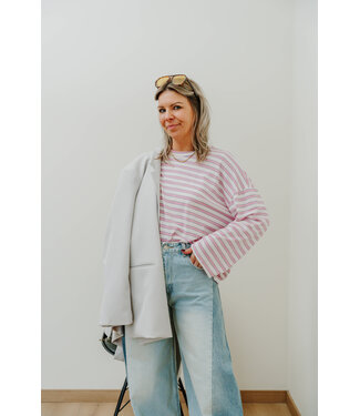 Striped t-shirt rose