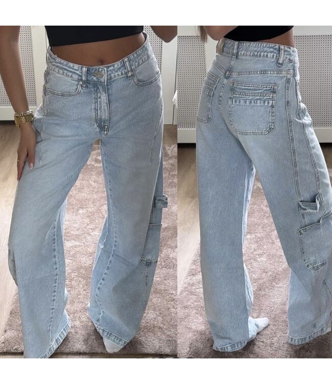 Baggy jeans special details