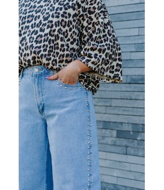 Balloon jeans studs