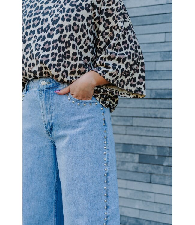 Balloon jeans studs