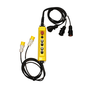 SRS Rigging* SRS Rigging | MCPH-LV | Yellowbox Takelsturing 1- of 2-kanaals | Type sturing: Low Voltage | Kabellengte: 2m | Input: 1x CEE16A-5p