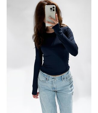 (PRE-ORDER) ZIA TOP - NAVY