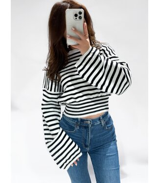NARA TOP - BLACK STRIPE