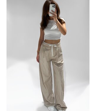 PETITE CLAIRE TROUSERS -  BEIGE