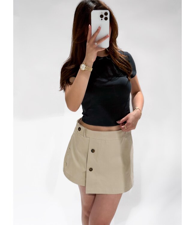SANDY SKORT - BEIGE