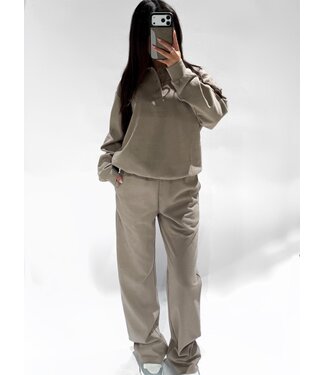 REDEFINED STRAIGHT TROUSERS - RF0055 - TAUPE