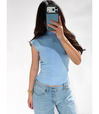 ELODIE SPENCER - SKY