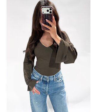 PALOMA FLARED SLEEVE TOP - BROWN