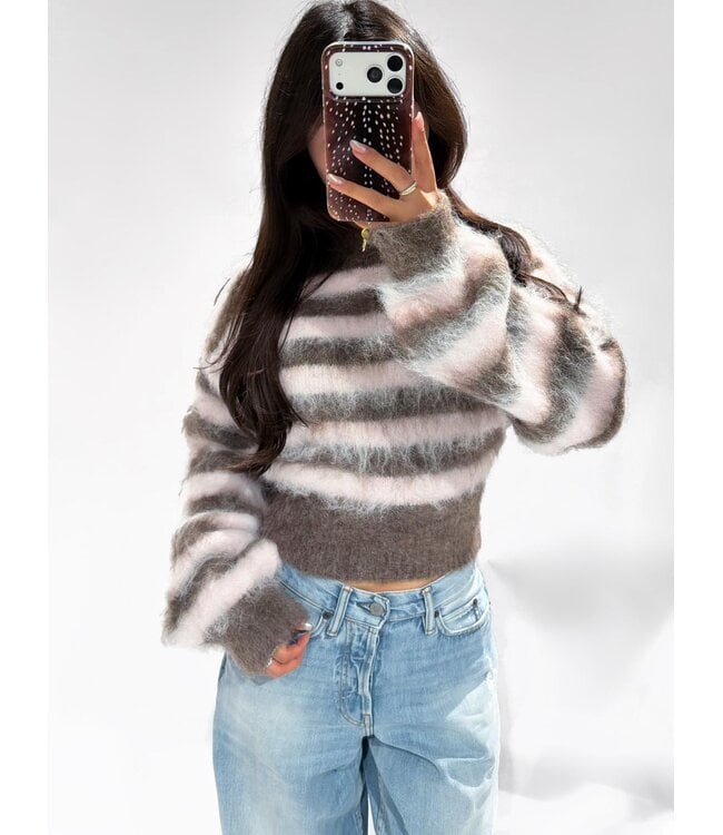 (PRE-ORDER) POLLY SWEATER - BROWN/PINK