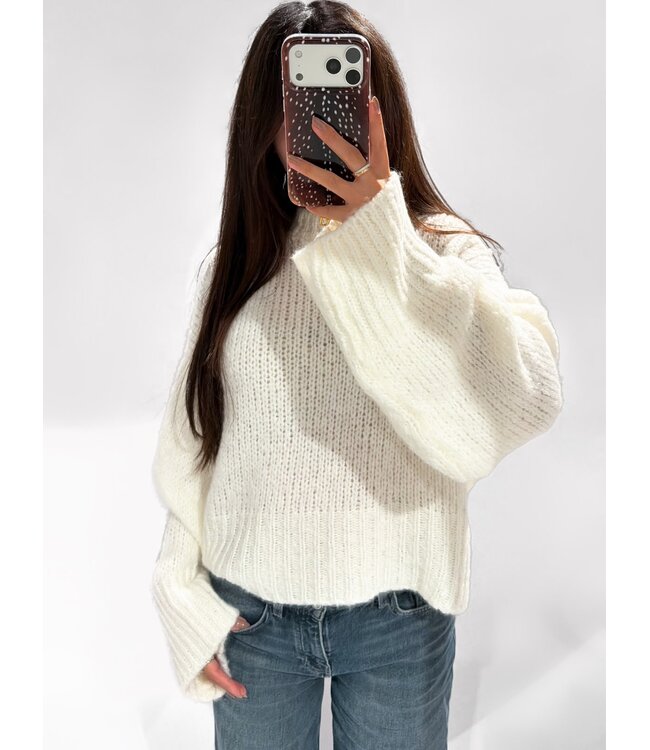 GEORGIA SWEATER - WHITE
