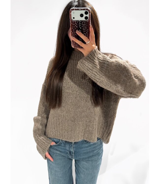GEORGIA SWEATER - TAUPE