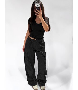 CARGO TROUSERS - BLACK