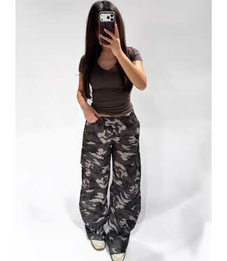 CARGO TROUSERS - CAMO