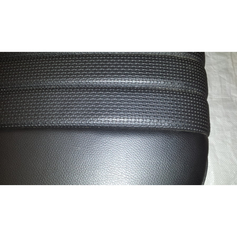 Rear bench newly trimmed in black leatherette Citroën ID/DS-2