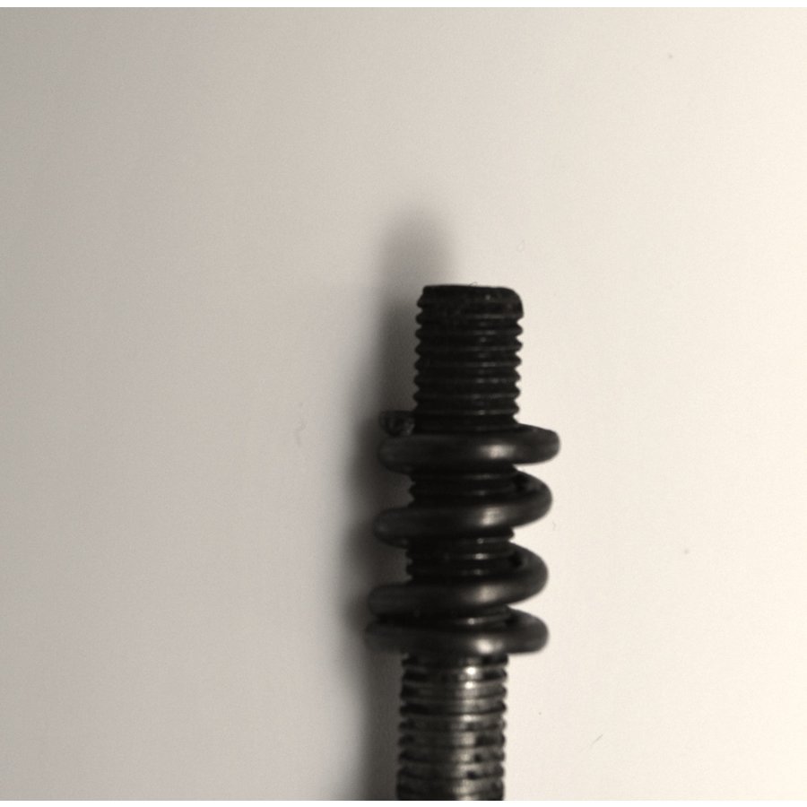 Feder auf Batteriebügel (7mm L 20mm ) Citroën ID/DS  (X2)-4