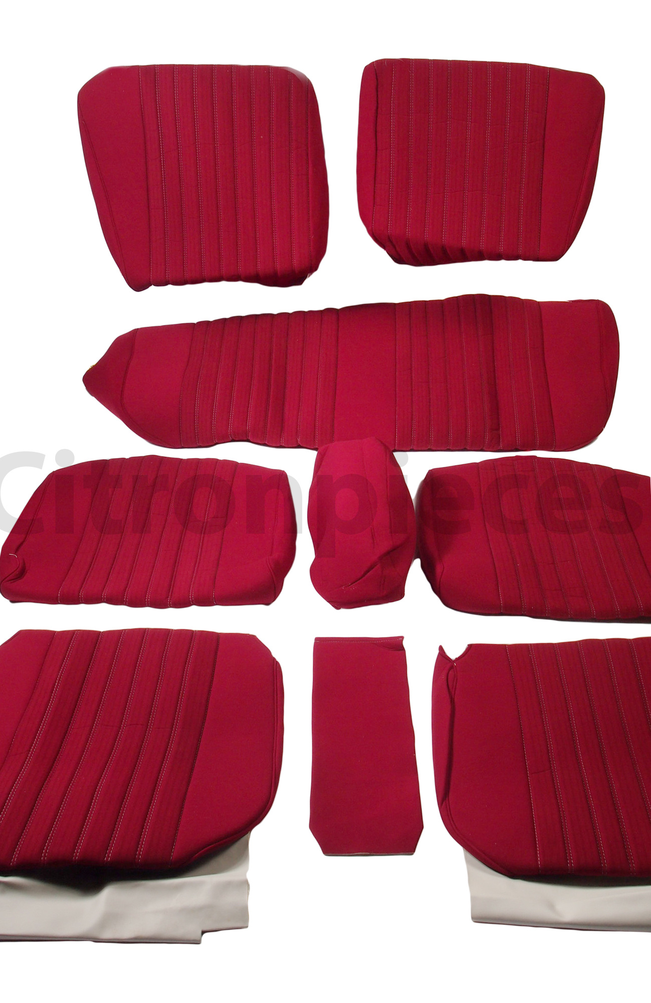 ID/DS Garniture complète (2 sièges AV + 1 banquette AR) en étoffe rouge  (partie centrale en deux tons) Citroën ID/DS