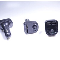 thumb-FM- transmitter. Verbind je telefoon met de bestaande autoradio, 2 usb poorten, Handsfree inrichting-2