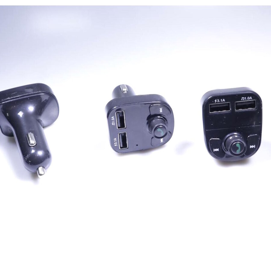 Emetteur FM. Connectez votre poste de radio avec votre téléphone. 2 sortie USB, hands-free (mains libres)-2