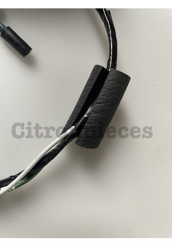  Foam rubber grommet plug (for wiring harness for example) 