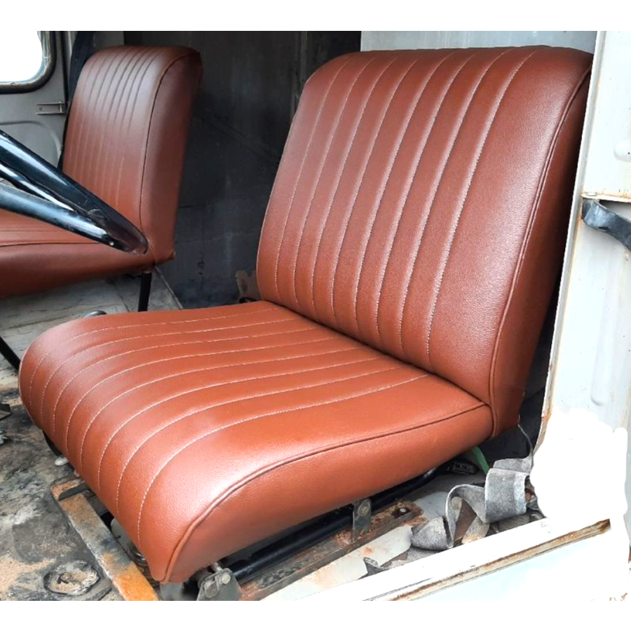 Housse d'origine pour siège en simili marron 3 ieme model (à partir de sept 1970) Citroën HY. Couleur exactement comme l'original, motif du skaï également exactement comme l'original. Color exactly like the original, print on the leatherette also exactly-1