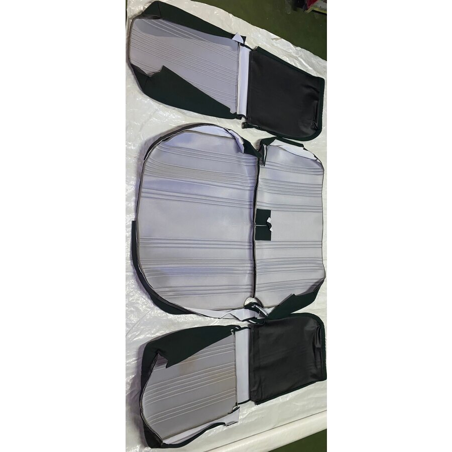 Set:  2 voorstoelhoezen (assymetrische voorstoelen ) en 1 achterbank groen stof Citroën 2CV-2
