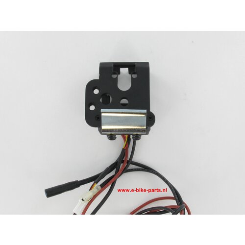 Amslod Accu connector